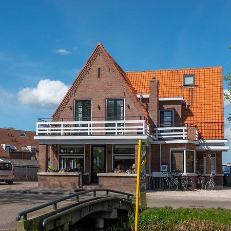 The Lake Inn Nieuwkoop エクステリア 写真